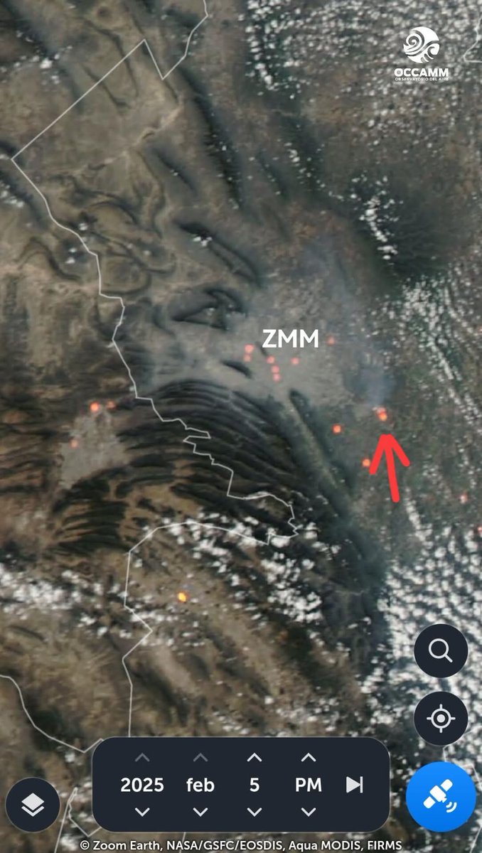 Imagen satelital del miércoles 5 de febrero de 2025. Puntos de calor señalados, uno de ellos (el más grande) es la refinería de Cadereyta. Se puede ver claramente la pluma de su emisión viajando hacia la metrópoli.