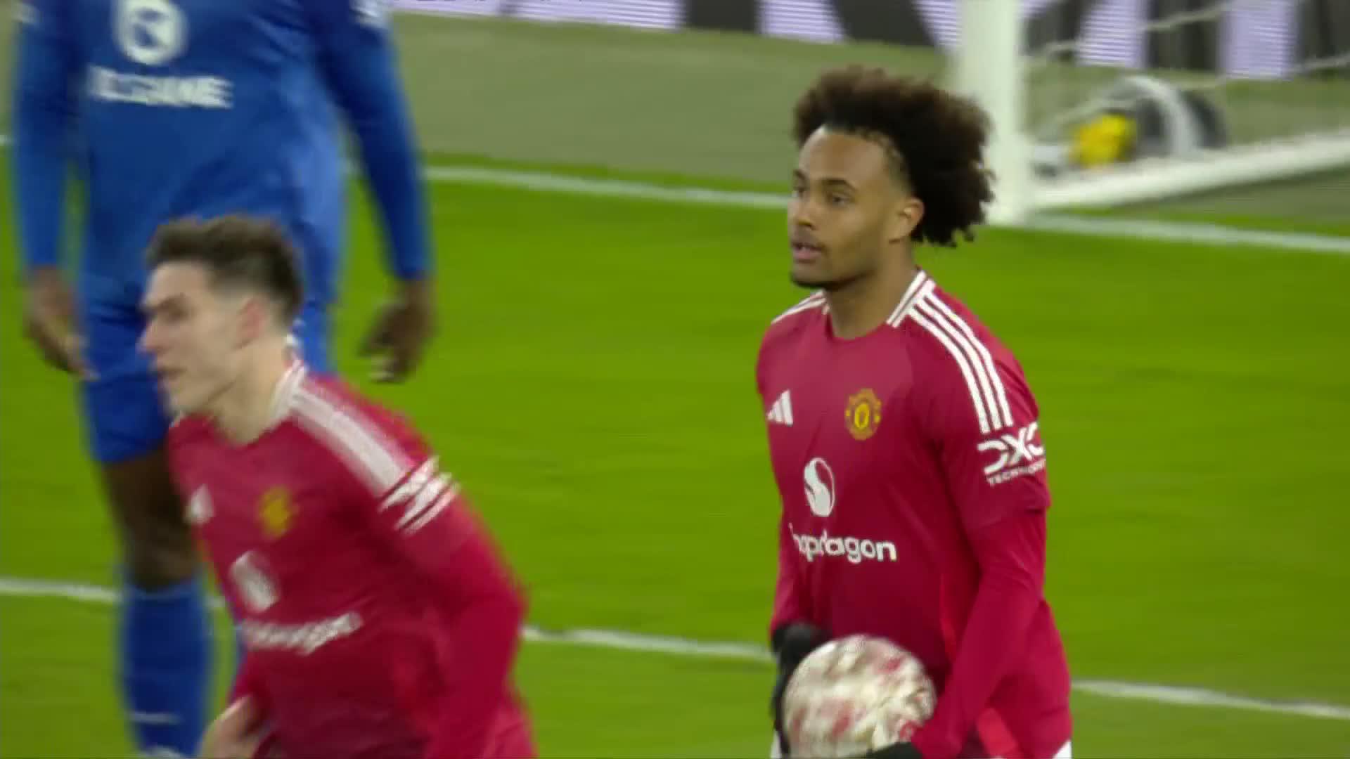 The wing play from Garnacho ⚡️Zirkzee provides for @ManUtd in another big #EmiratesFACup moment 🤩