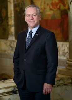 Steve Sherlock (@franklinmatters) on Twitter photo State Rep Jeff Roy looks back on 2024 and ahead to 2025 (audio) <a href="/jeffroy/">Jeffrey N. Roy</a> <a href="/TOFranklinMA/">Town of Franklin, MA</a> <a href="/FranklinPSNews/">Franklin Public Schools, MA</a> buff.ly/42HNhcp State Rep Jeff Roy looks back on 2024 and ahead to 2025 (audio) <a href="/jeffroy/">Jeffrey N. Roy</a> <a href="/TOFranklinMA/">Town of Franklin, MA</a> <a href="/FranklinPSNews/">Franklin Public Schools, MA</a> buff.ly/42HNhcp