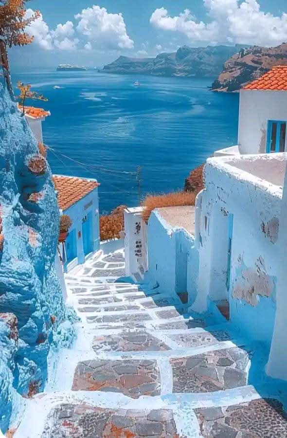 Roberto65308180's tweet image. Goodnight Santorini 🙏💙🙏 #SantoriniEarthquakes #Greece