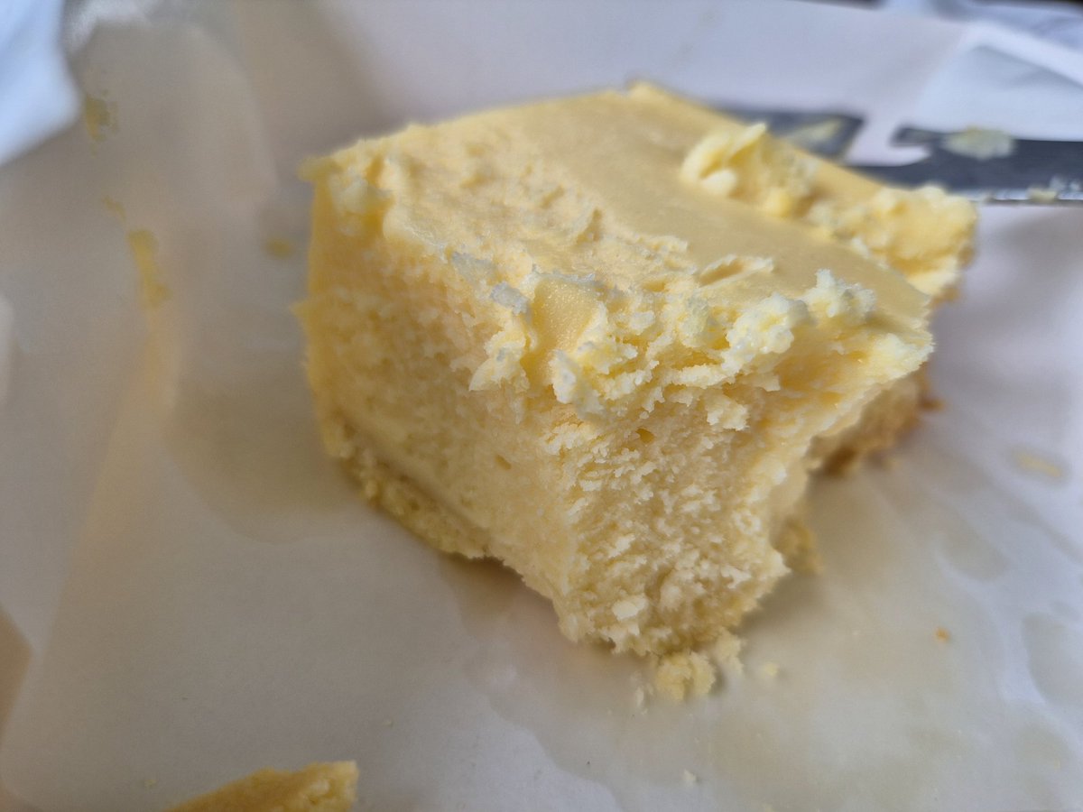 annie333333333's tweet image. Oh my 💓 Chef Johnny's American baked cheesecake is to die for. 
@twobrownsugarcafe 
#getinmabelly Mill Park Two brown sugars