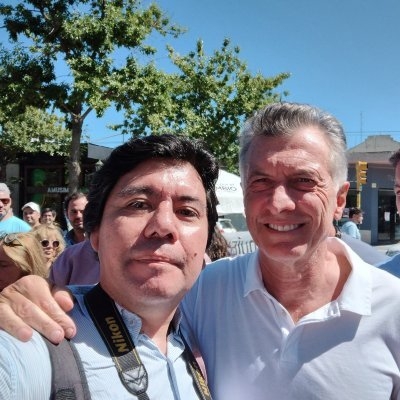 zenozain_carlos's tweet photo. El mejor presidente cumple 66 años... como dice la canción 
Llevas la luz de mi bandera
Y el don de la sinceridad 🎵
Confío más en vos que en todo
Lo que pueda imaginar 🎶

#FelizCumpleMauricio https://t.co/2HYARggCSH