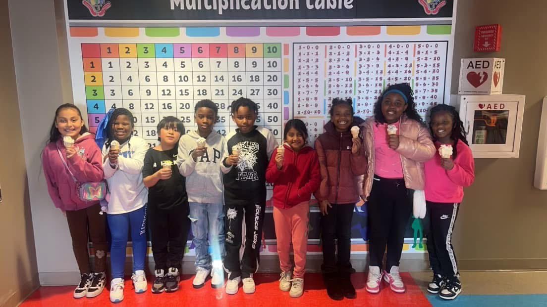 CentralESChamps's tweet photo. Third Grade CONE-QUERED iReady Math and celebrated with a sweet treat! π¦#MathMVPs #SweetSuccessβ https://t.co/jphb0MojIB