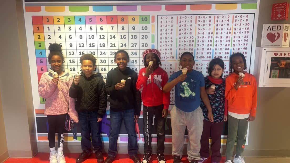 CentralESChamps's tweet photo. Third Grade CONE-QUERED iReady Math and celebrated with a sweet treat! π¦#MathMVPs #SweetSuccessβ https://t.co/jphb0MojIB