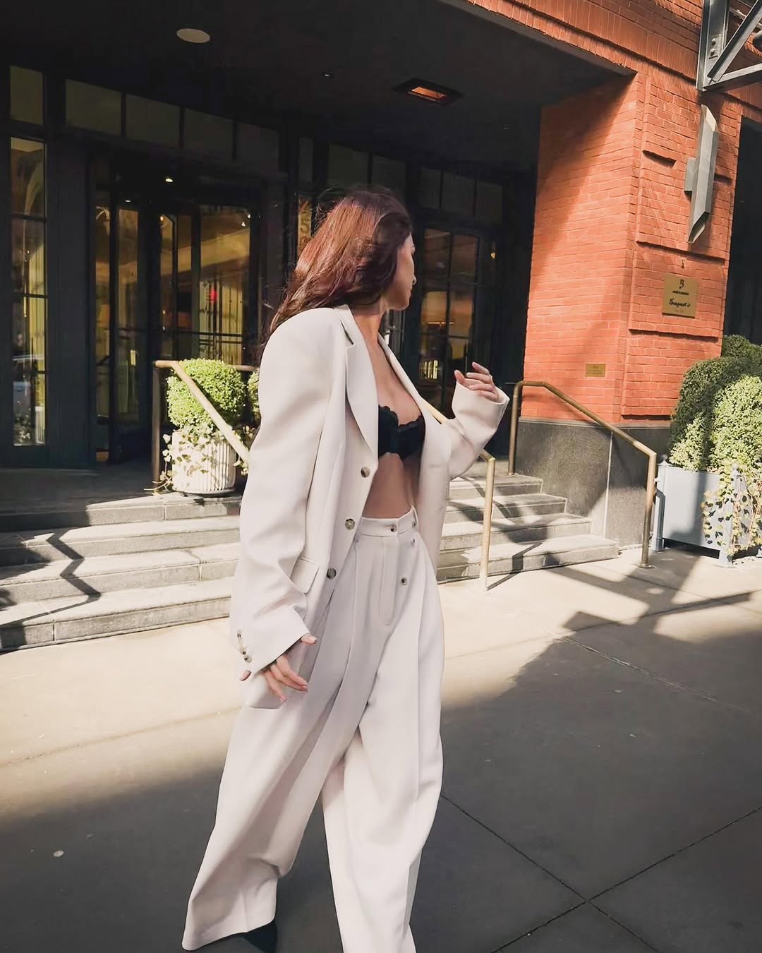 GjO2tQKWUAAfY43?format=jpg&name=large