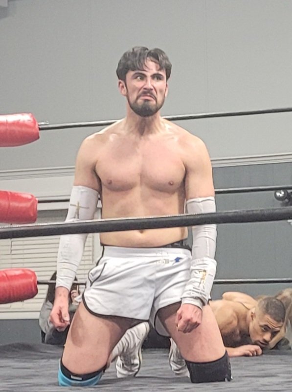 CatchThePinfall's tweet image. In what has to be a major upset with major ramifications, @JackReaperPro, @LonzoTheChicano, and the @SCWPro debuting David Ratel seize victory over @ericeznite  , @AugustusDraven, and @The_Shug and the Shug faces tough love after the match
#prowrestling