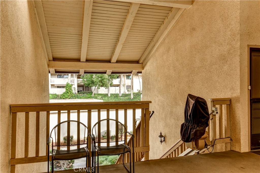 RayFernandezOC's tweet photo. 13504 La Jolla CIR #H, La Mirada, CA 90638 just hit the market!
Take a look at this awesome space: https://t.co/dC9w7cjGqR https://t.co/Sboms9maq6