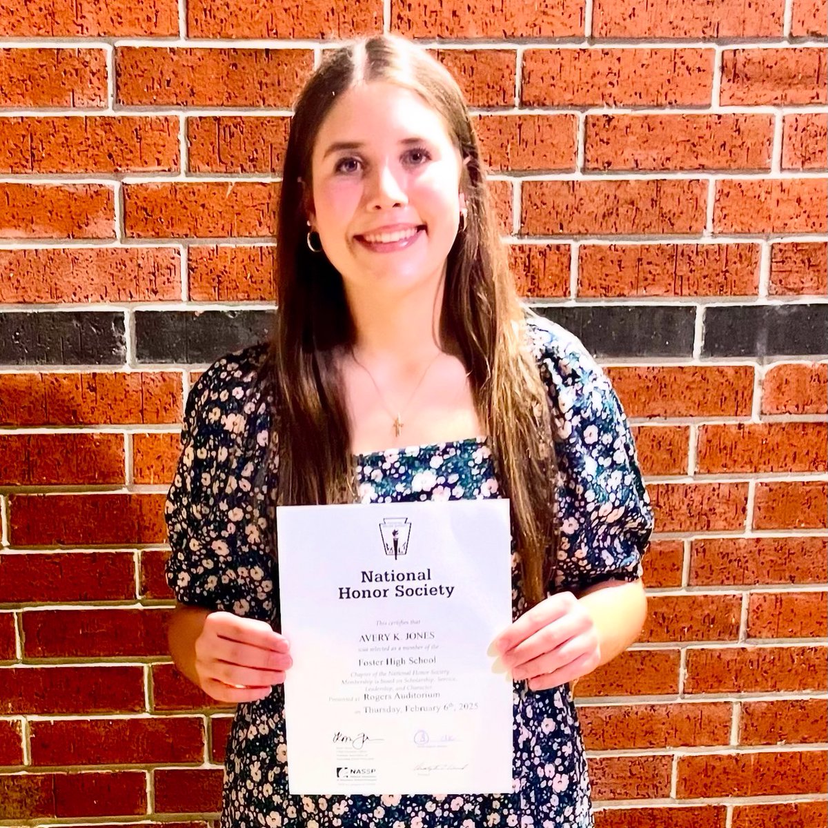 This kid is a star on the softball field and in the classroom. Congrats to Avery Jones for being inducted into the National Honors Society at Foster High School! Great job, Avery! #bBlaze #BTheDifference #bCommitted #letsgoooo <a href="/Averykjones16/">Avery Jones 2026</a>