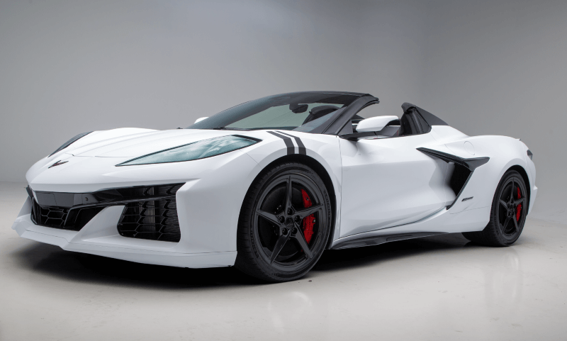 DreamGiveaway's tweet image. Say hello to the quickest Corvette ever—the first with AWD! With a 2.5-second 0-60 time, this all-wheel-drive beast leaves the competition in the dust. Enter to win it in the Road and Track Dream Giveaway at dreamgiveaway.com/dg/road-and-tr… 🚀 #Corvette #SpeedMachine #C8