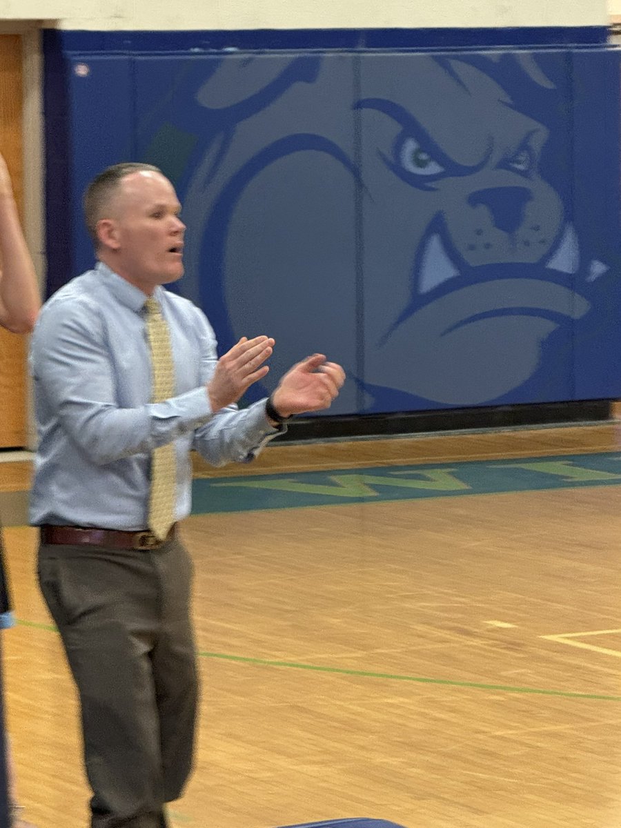 Capitol Hoops tweet media