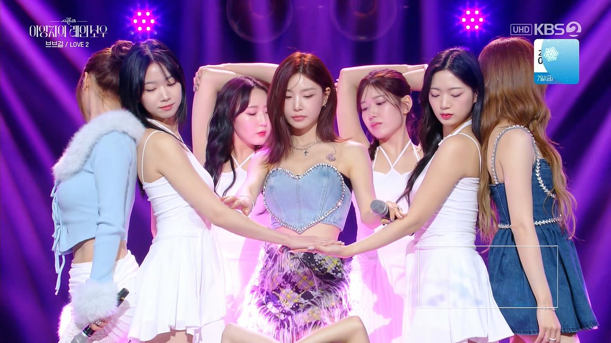 sparklyeunji's tweet image. BBGirls on Lee Young Ji&apos;s Rainbow in 4K UHD!!
drive: drive.google.com/file/d/1S47gTK…

#BBGirls #브브걸 #Love2