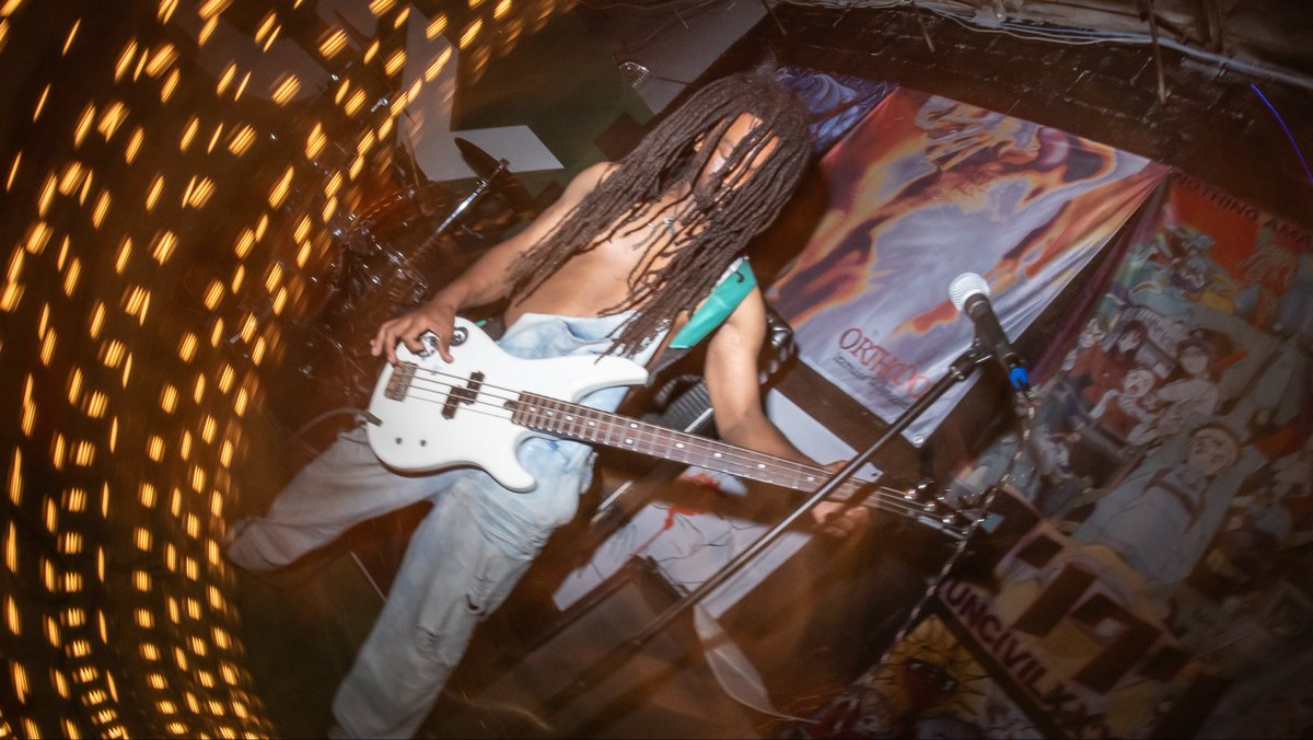 BLXCKSHEEPBAND's tweet photo. Meet the band:
Gatsby, Strxnge, Davante, Addy, and
Moon (no picture)

#music #NewMusic2025 #livemusic #alternative #metal #indiemusic #BxS #band #MusicLovers #AppleMusic #Spotify https://t.co/uYmfbJ90Si
