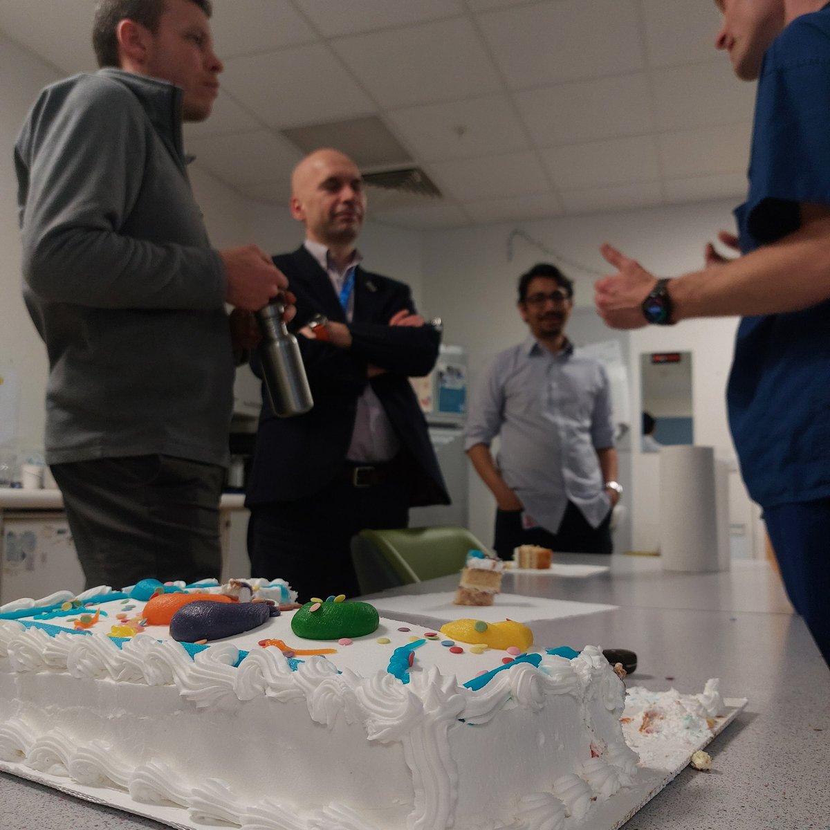 🎉 The team celebrated 25 robotic surgery cases yesterday! Well done to everyone involved in reaching this incredible milestone, improving the patient journey 🤖 <a href="/RMCHosp/">RMCHosp</a> <a href="/MFTnhs/">MFT NHS</a> <a href="/RMCH_Theatres/">RMCH Theatres</a> 👏 #proud #ourfamilycaringforyours