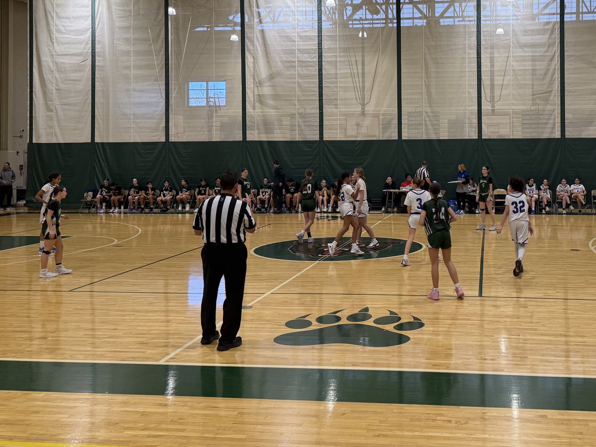 <a href="/EBHSGirlsBBall/">East Brunswick HS Lady Bears 🏀</a> had a great time today supporting the baby lady bears at their game against the bombers!  Keep learning, play hard, and continue to develop a love of the game! #bearfamily <a href="/JSchendel5/">Coach Schendel</a> <a href="/EB_Athletics/">Bears Athletics</a> <a href="/CJHSprinc/">CJHS Principal</a>