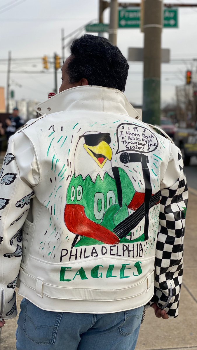 potter_pub's tweet photo. #gobirds 🦅 https://t.co/q6tyernUd2