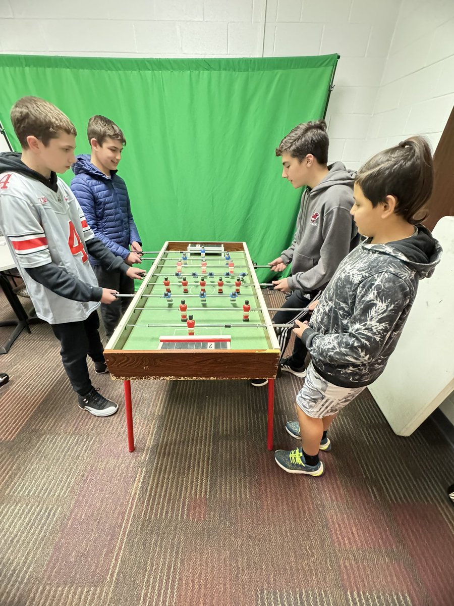 Pizza With A Pal &amp; Foosball With A Friend! Rewards for students who completed our Beanstack reading challenge &amp; had their name drawn in the prize raffle! <a href="/zoobeanreads/">Beanstack</a> <a href="/SCMFalcons/">Stewarts Creek MS</a>