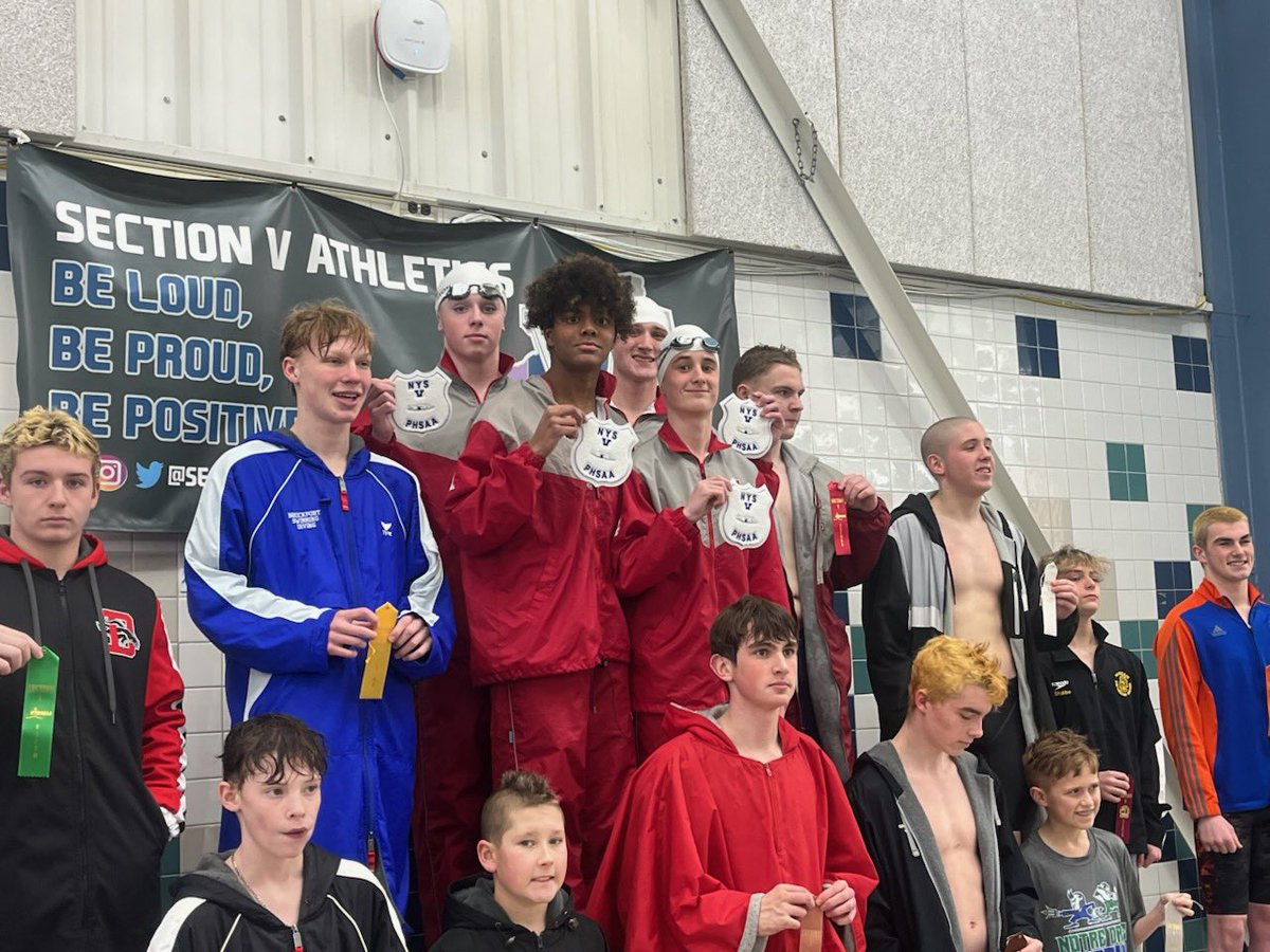 200 Medley Relay 1st place! 🥇 1:42.15