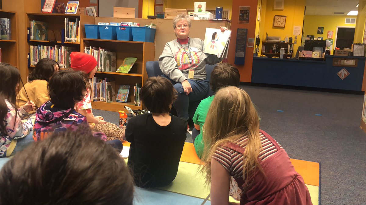 LVGintheLibrary's tweet image. What a delight it was to host our friends from the Library Station this week at Watkins! These collaborative lessons focused in on the importance (and joy) of reading. And, the @watkinswildcats loved it! Thank you, neighbors ❤️ #SPSlib #SPSreadtosucceed