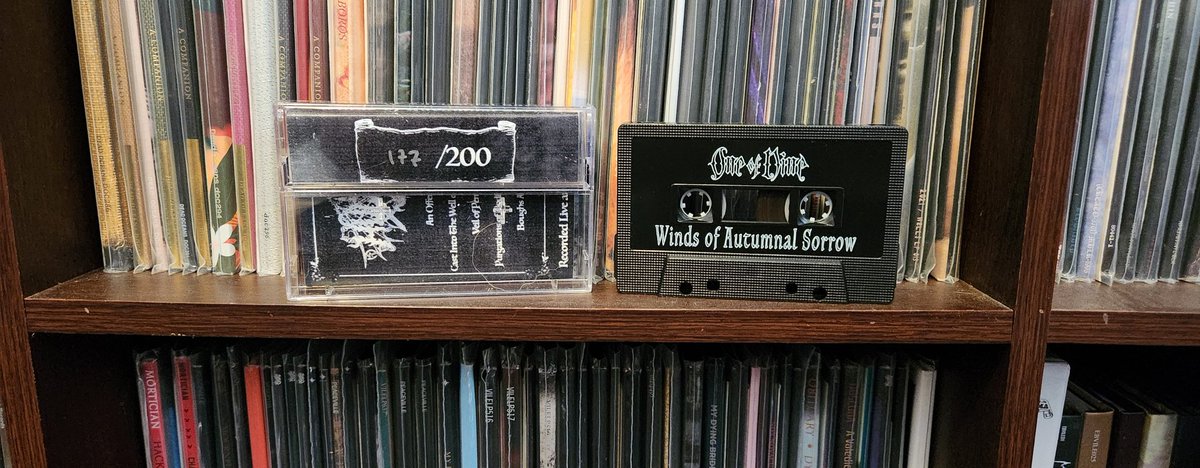 peartnoy's tweet photo. #nowspinning "Winds of Autumnal Sorrow" by Hulder and One Of Nine. A fantastic live split album by two of the best current black metal artists. #hulder #oneofnine #windsofautumnalsorrow https://t.co/2jRrTLfq5b