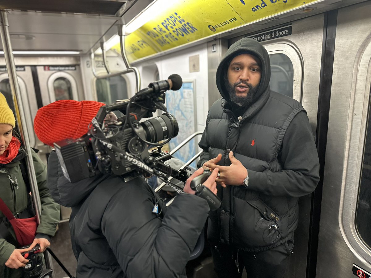 MRFIVEINC's tweet image. Filming today from 42nd street all the way to the bronx - it’s important to show how difficult it is for people to return home from solitary confinement @NYCAIC @solitarywatch @UnlockTheBoxNow @stopsolitaryct @NOMORESHU  @inationcorp 

#ArchitectureOfMemory  #WEmakeCHANGE
