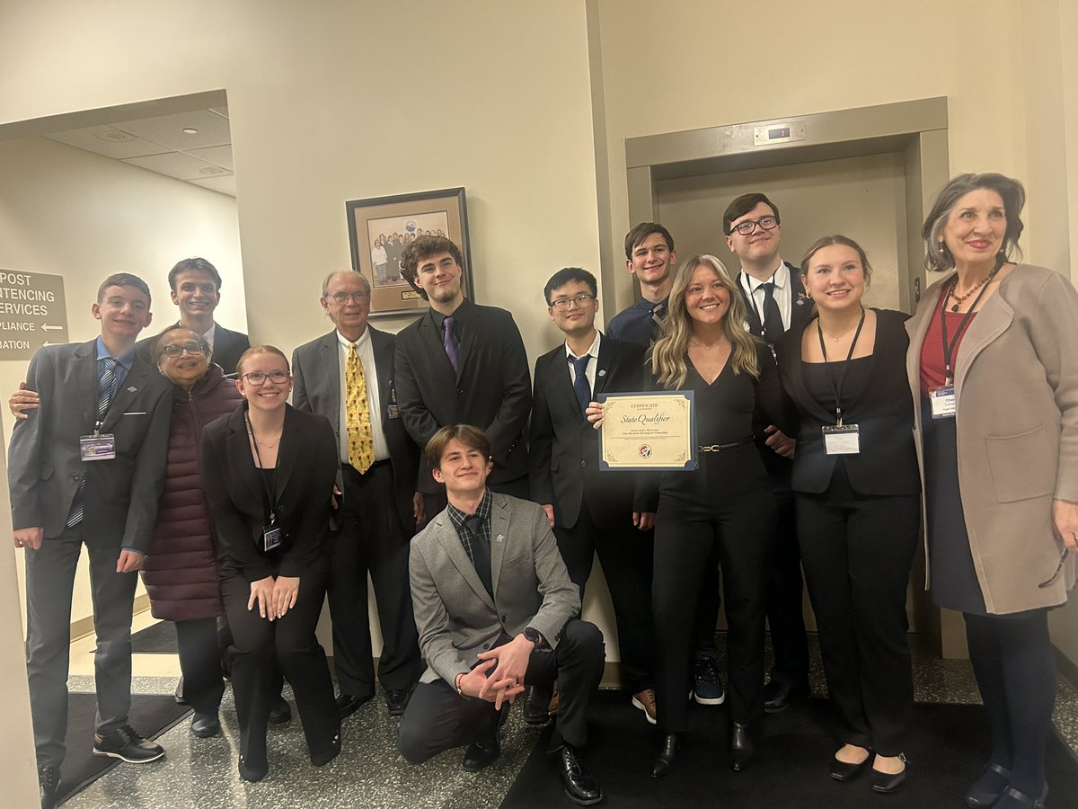 agorankeystone's tweet photo. Mock trial heading to state for the third year in a row! @MsHartmanKHS @KeystoneSchools https://t.co/OprDF7CSzJ