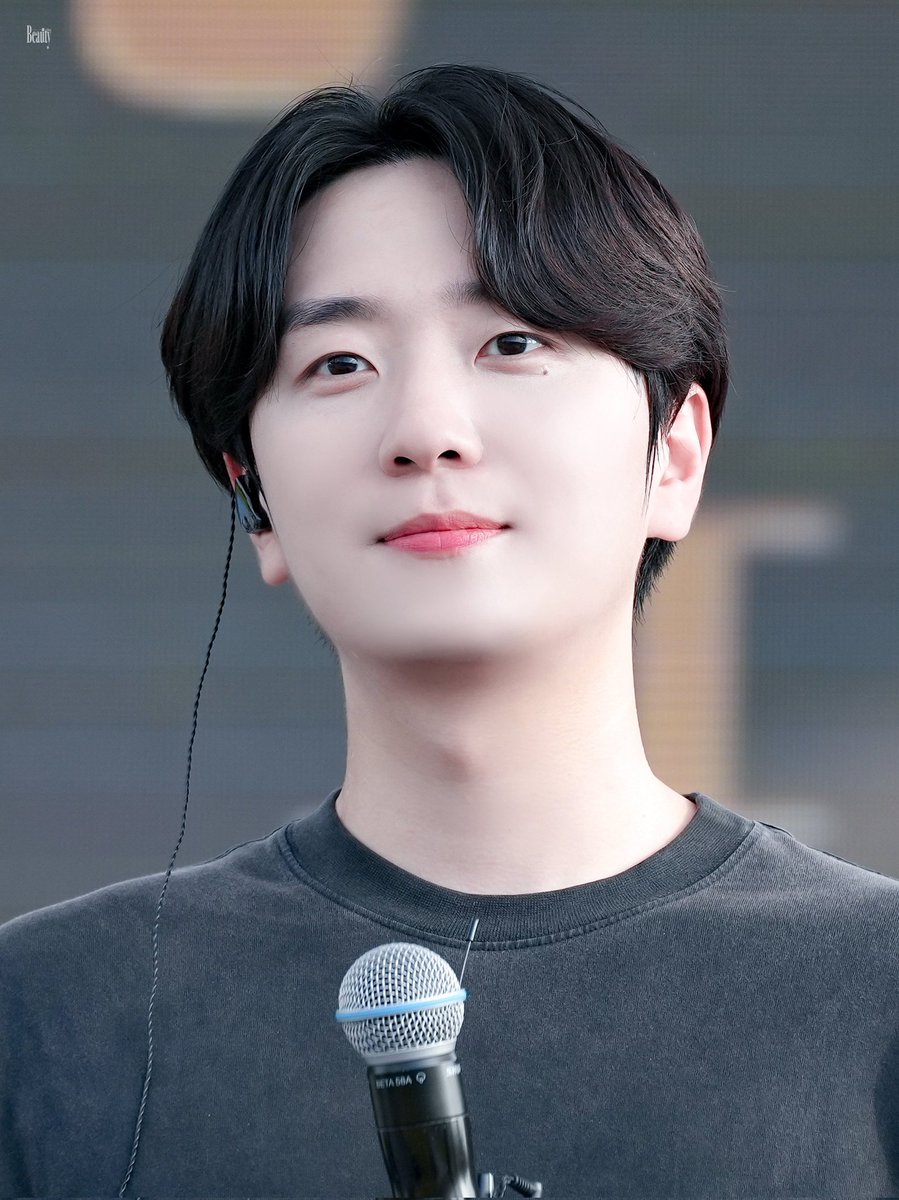 Grizzlybearwr's tweet image. 안녕하세요
저의봄이 돌아오는날이 100일남았습니다
100일동안 춥겠지만
조금더 힘을내보겠습니다
감사합니다