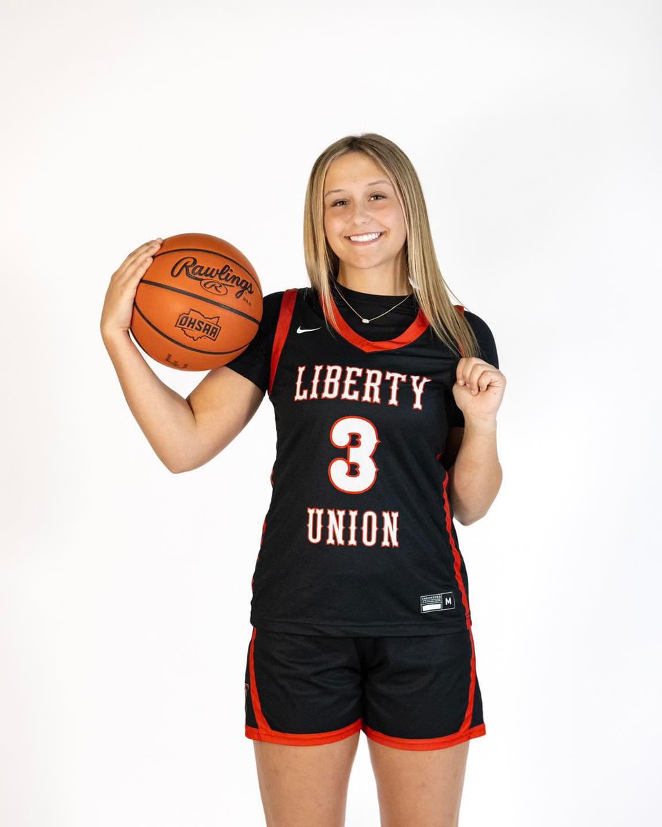 Senior night!🏀
Come out to support our senior tomorrow at home vs Whetstone! Varsity only game starting at 1:00pm