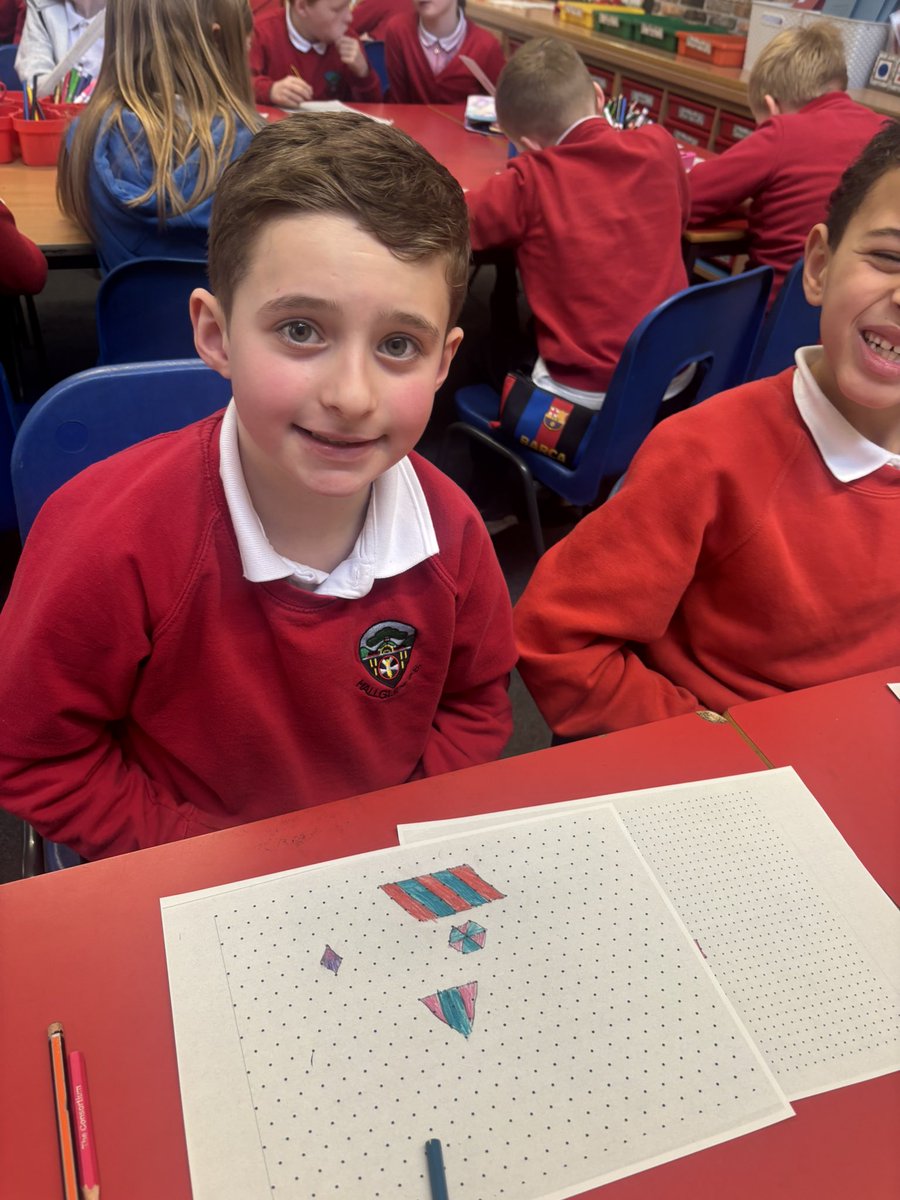 Mrs Clark HPS & P5/4 tweet media