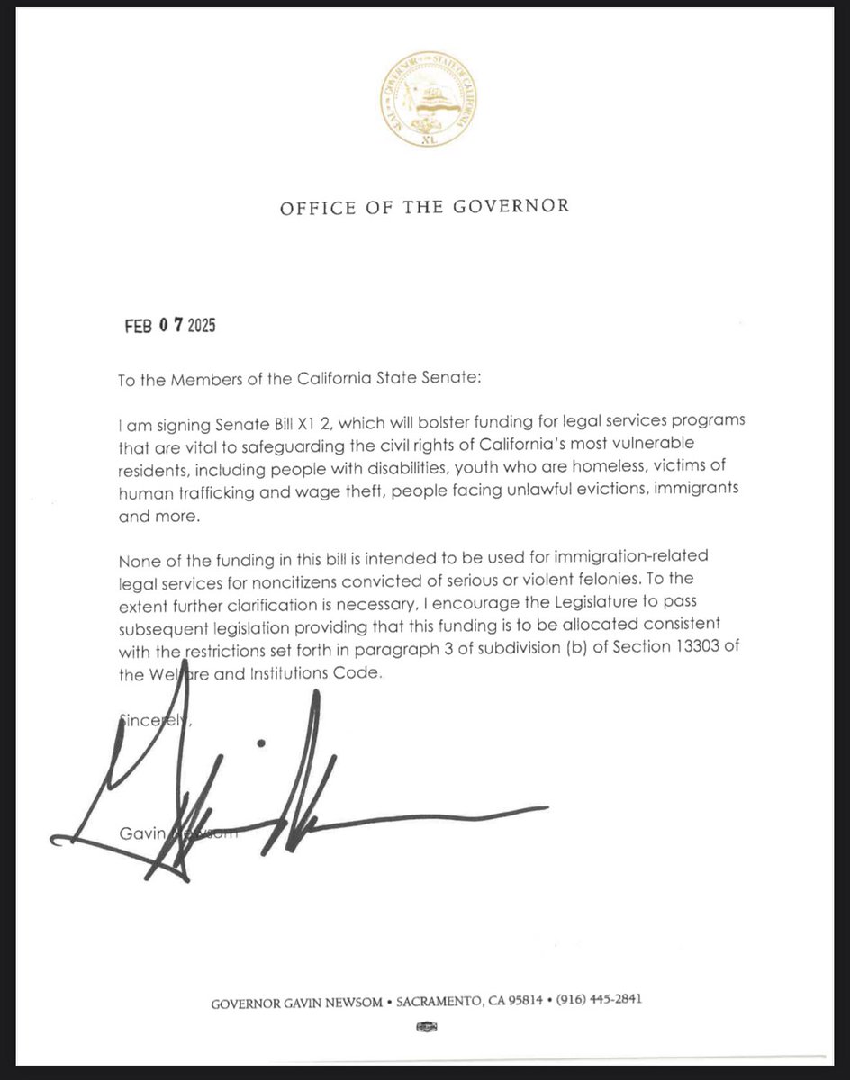 ZavalaA's tweet image. BREAKING: Gov. Gavin Newsom signs bills authorizing $50M for immigration services and legal battles with the Trump administration. 

In signing statement, Newsom tells CALeg it should pass legislation clarifying immigration $ can’t be used to protect criminals from deportation
