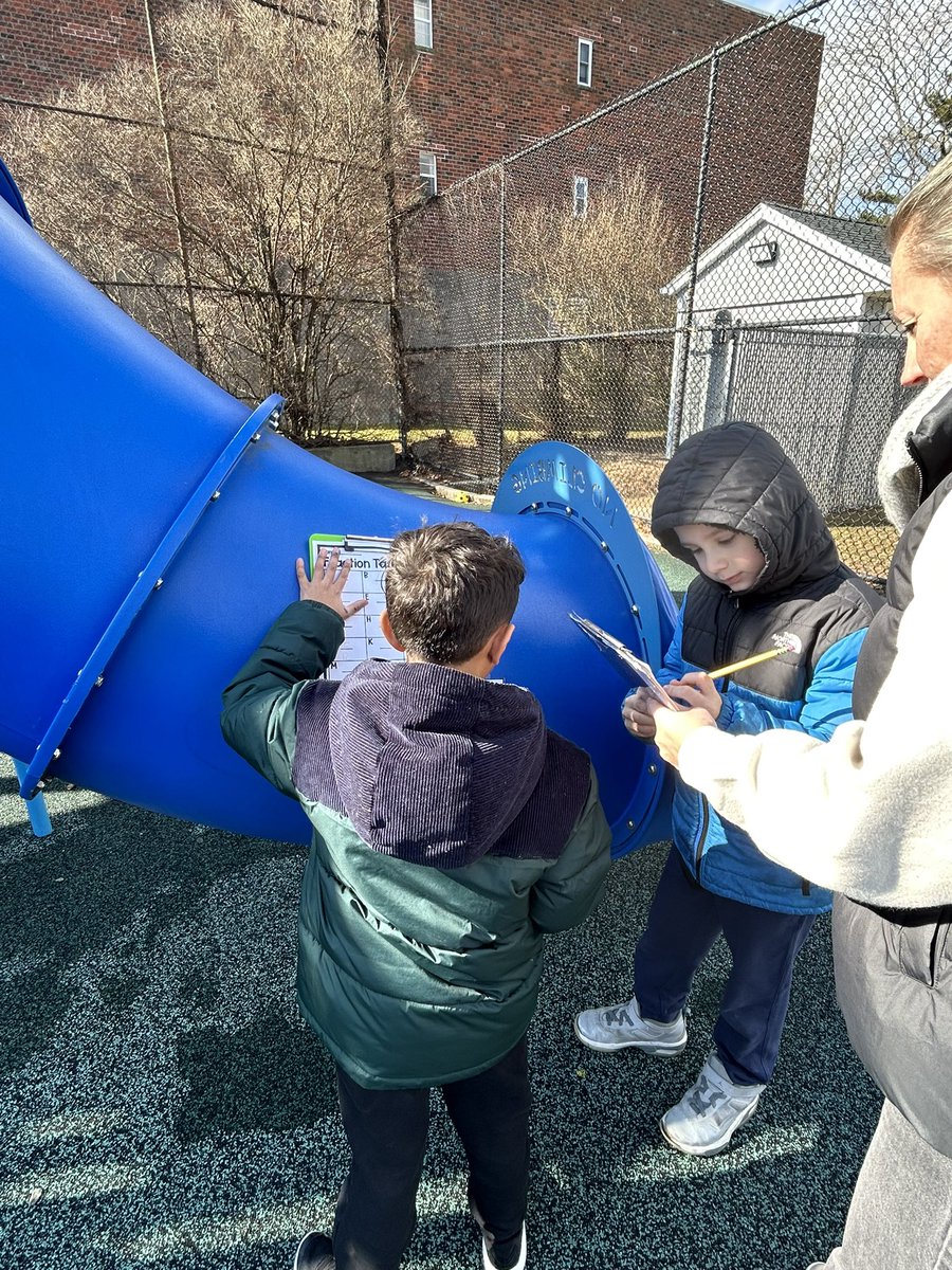 Miss Serra’s class saw the sun and decided that it was a great day to do an outdoor task-card scavenger hunt! Students joyfully moved around the playground finding 20 different fraction models and identifying the numerators and denominators on a recording sheet.