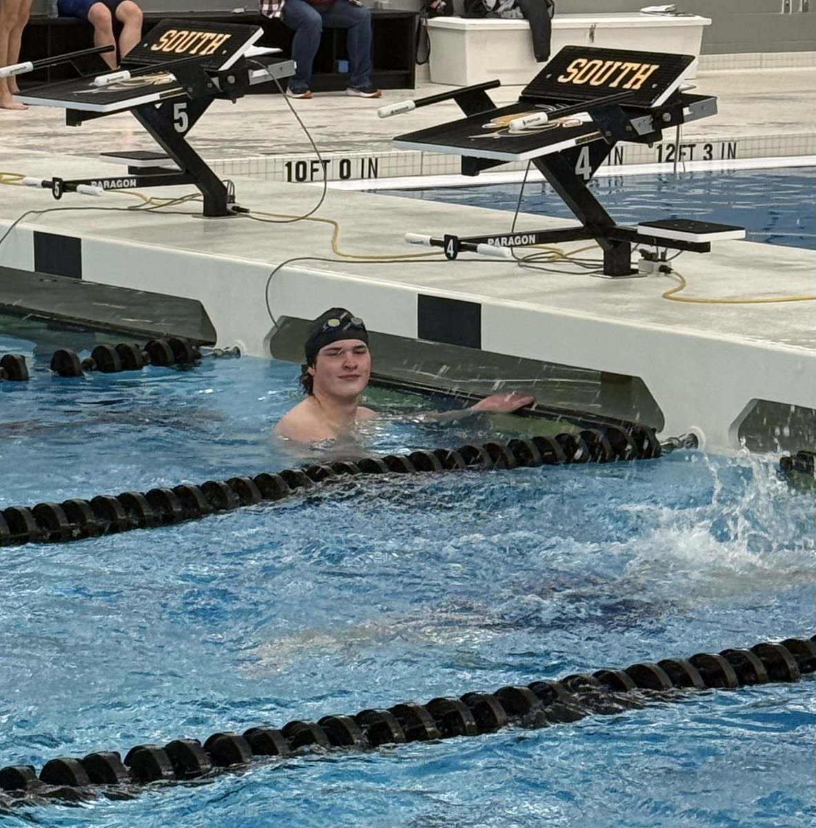Hornet Aquatics tweet media