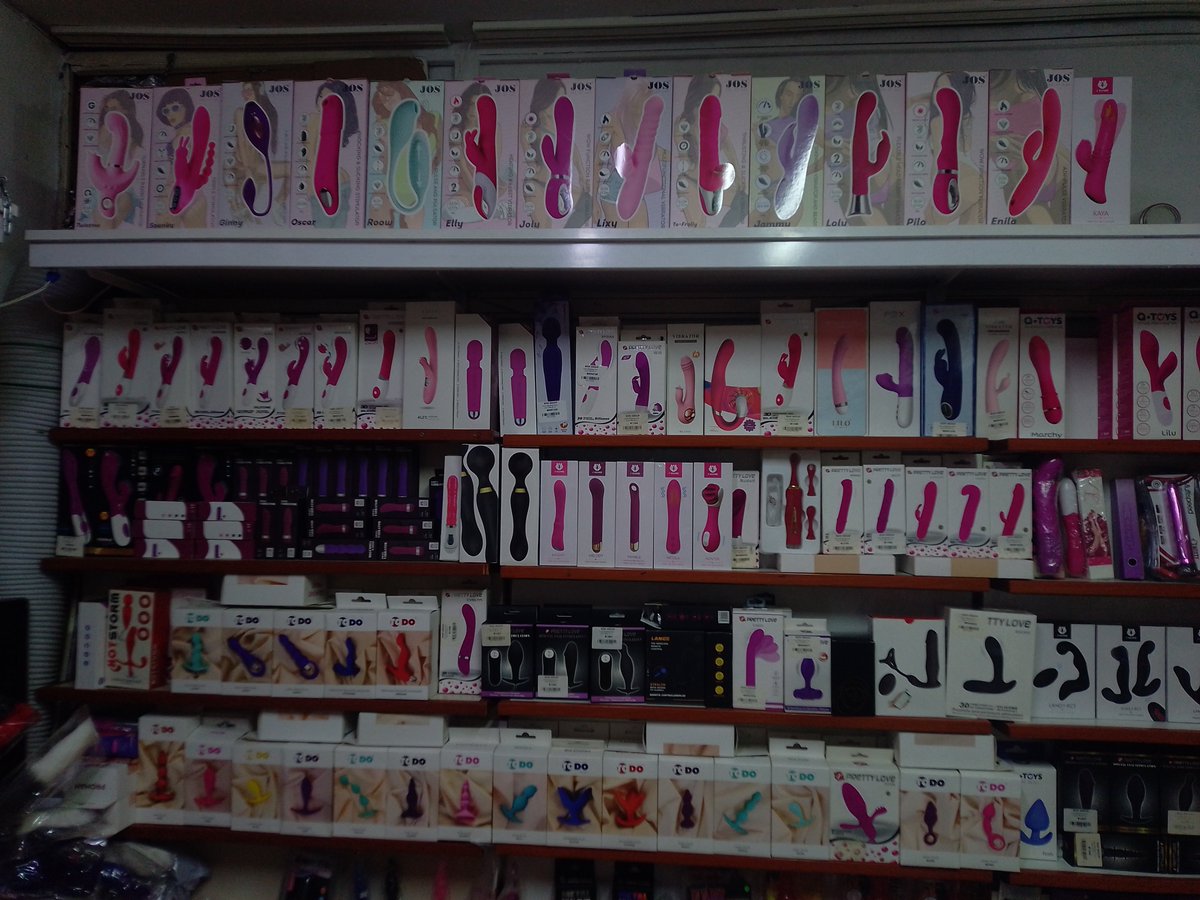 pendikerotik's tweet photo. Pendik Sex Shop, yetişkinler için özel tasarlanmış ürünlerin satışını profesyonel bir anlayışla sunmaktadır. Müşteri memnuniyetini her zaman ön planda tutan firmamız, geniş ürün yelpazesi ve kaliteli hizmeti ile adından söz ettirmekte
https://t.co/aXuNlmSft5
#seksshop #sexshop https://t.co/P43WKxAIpR