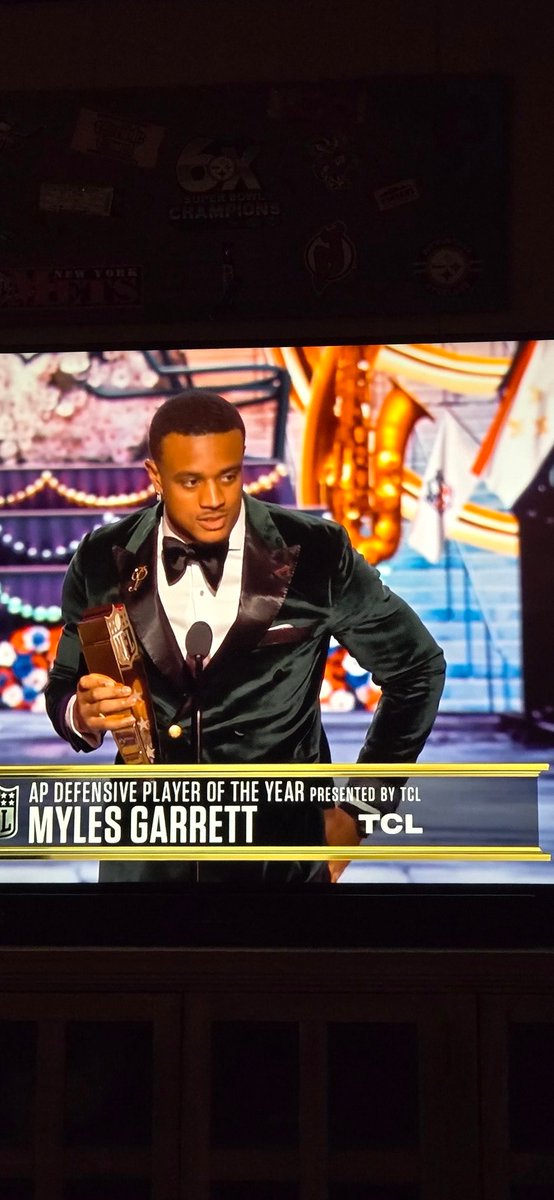 Gusrud71's tweet photo. @PatMcAfeeShow why didn't anyone mention that the graphic couldn't even get the DPOY right. https://t.co/XSbva0JreA