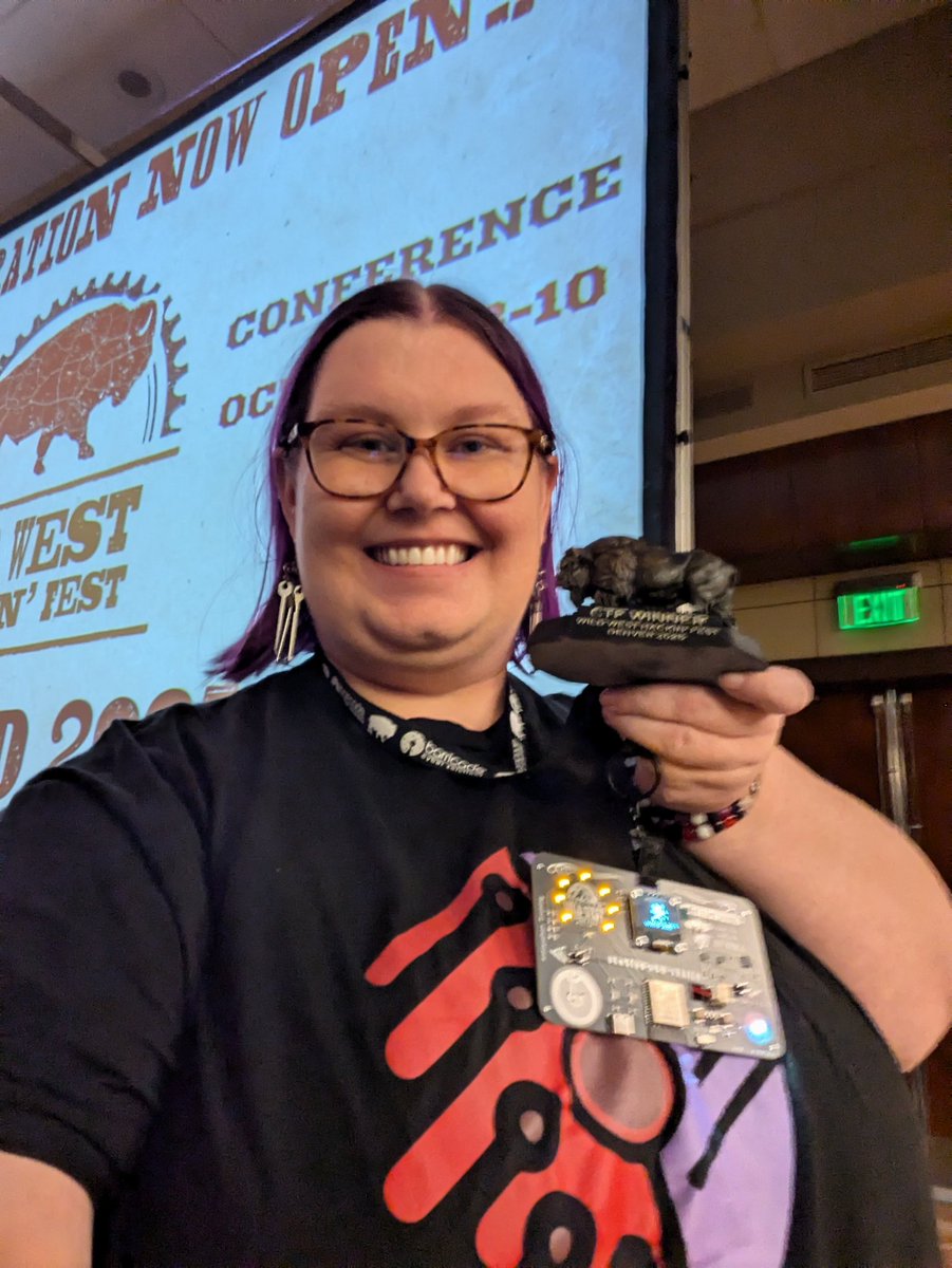 Edna (they/them) 🅅 tweet media