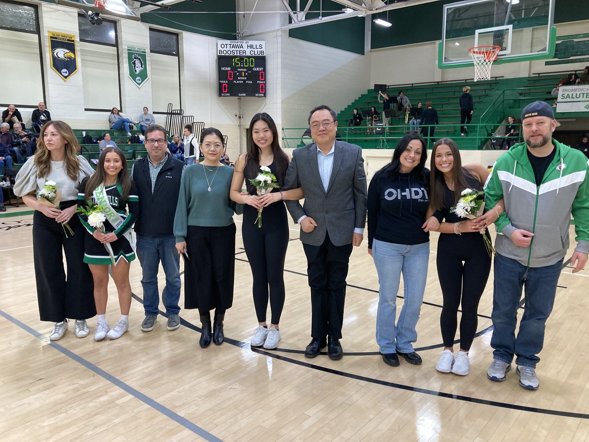 Thrilled to honor our senior cheerleaders, dance team, and boys basketball players prior to the final home game of the year! #GreenBearNation