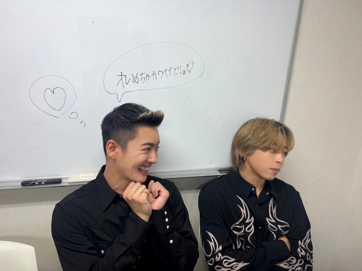 美人に狙われてる

#HAPPYBESTYDAY
#BEFIRST #SOTA
#BF_Spacecraft #BF_Sailing
#BEFIRSTが公式ジャックします