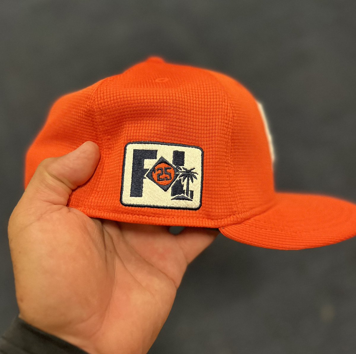 G2727L's tweet image. Right back at it
#2025SpringTraining