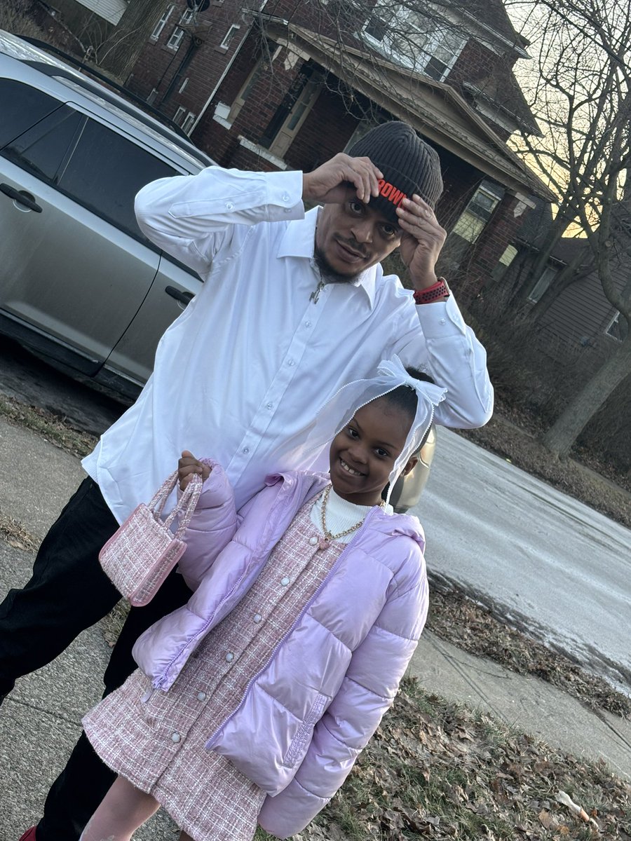 Daddy daughter dance ready