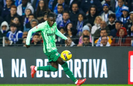 PortuGoal1's tweet photo. Porto 1-1 Sporting report from the Dragão with video highlights.

Controversial ending will make the headlines, but this game should be remembered for the sparkling displays by two enormous talents destined for superstardom: Rodrigo Mora and Geovany Quenda https://t.co/01UK1a2FOv https://t.co/PKqPQzmm0o