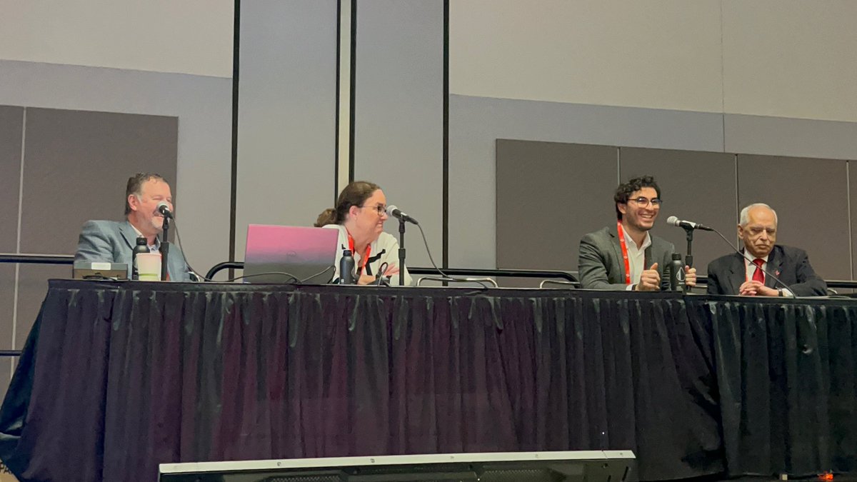 DrRamiMorsi's tweet image. It was a great experience presenting our findings from the CEDAR study at #ISC25. #TakeMeBacktoLA