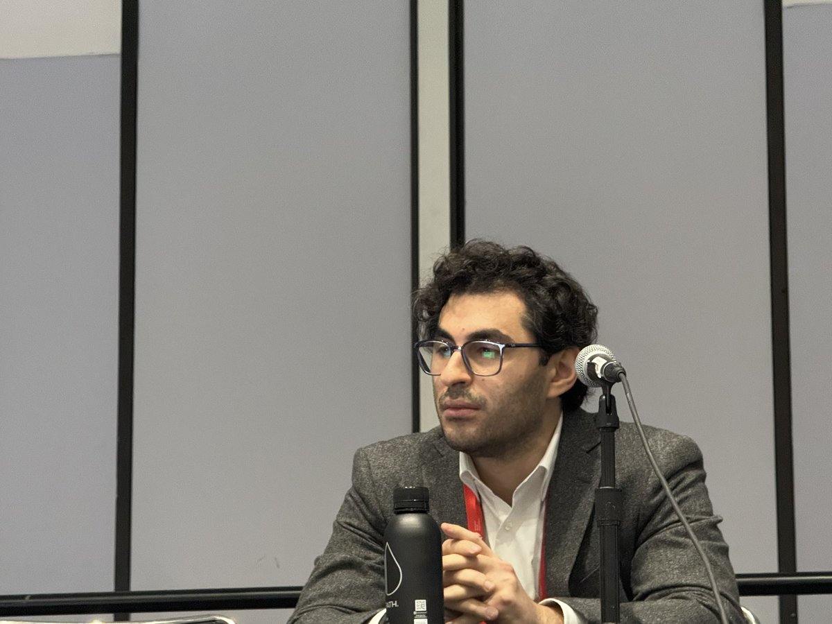 DrRamiMorsi's tweet image. It was a great experience presenting our findings from the CEDAR study at #ISC25. #TakeMeBacktoLA