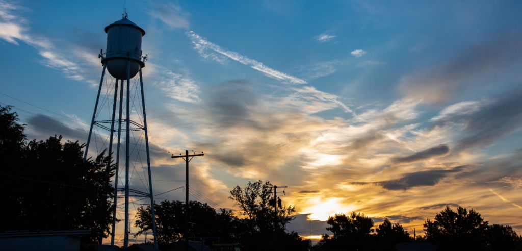 South Texas poets! We're partnering with San Antonio arts organizations for a poetry contest tied to their collections. Connect with art through poetry! 
Submission Deadline: March 7, 2025. No entry fee. 
Guidelines at: geminiink.org/ekphrastic-poe…
#PoetryContest #TexasPoetry #NPM25