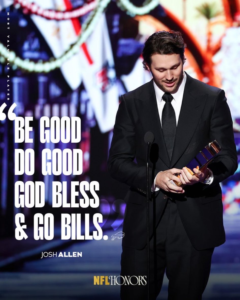 Forever how my school announcements will end. 💙❤️🏈