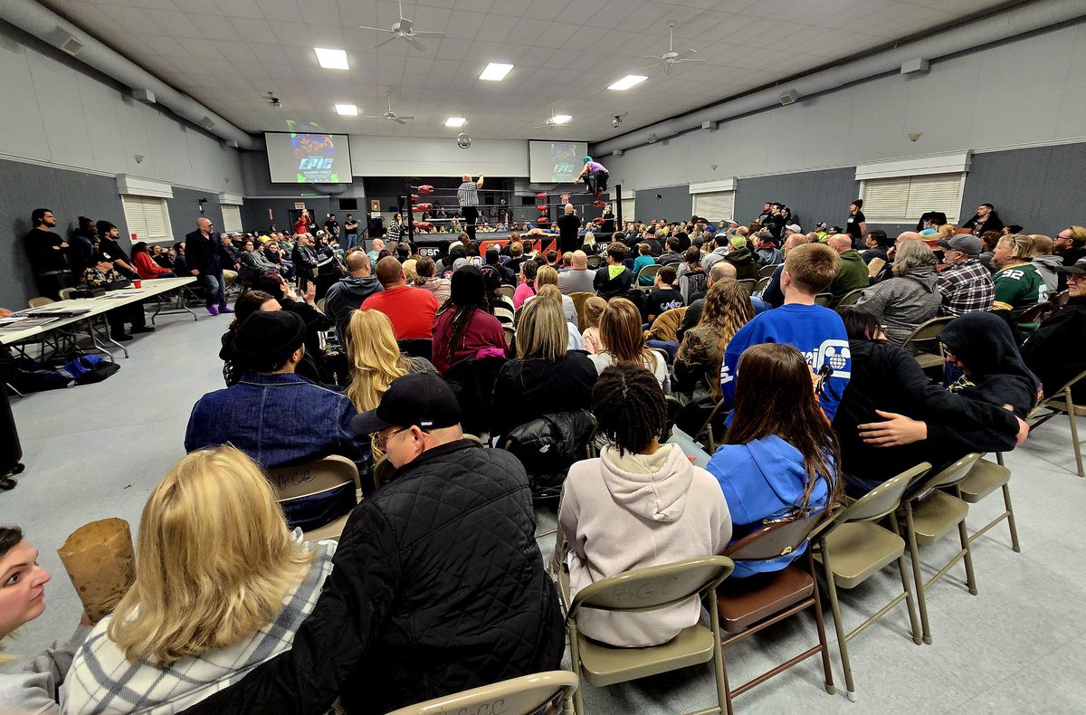 SCWPro's tweet photo. Blue Grass! Thanks for the love! Let's party! 🎉 #scwpro https://t.co/wLN138w6A8