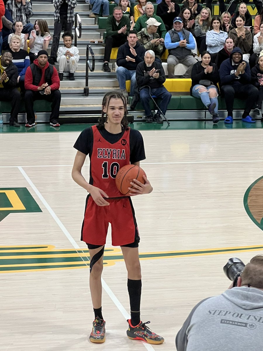 Congratulations to <a href="/EHS_BoysBball/">EHS Boys Basketball</a> Jayden Crutcher on breaking the leading scorer record! The record was previously held by 2006 grad Louis Tumblin who had 1,419 career points!