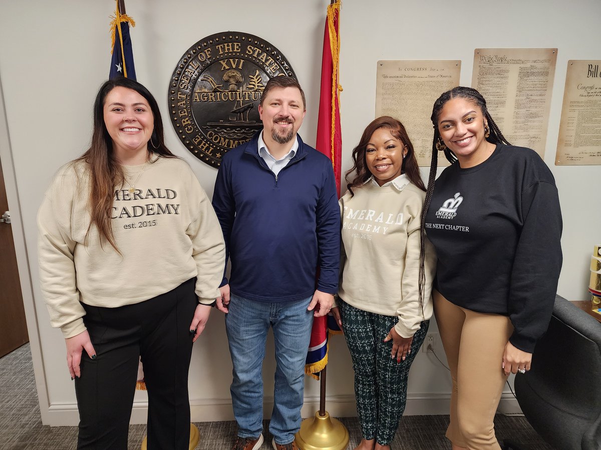 Stones River Group (@stonesrivergrp) on Twitter photo Special thanks to parents and staff from <a href="/EmeraldScholars/">Emerald Academy</a> who, in partnership with <a href="/EdOutcomes4TN/">TN Parents for Public School Options</a>, visited the capitol this week. They shared stories about their and their students' experiences with legislators and encouraged them to support quality public education options. Special thanks to parents and staff from <a href="/EmeraldScholars/">Emerald Academy</a> who, in partnership with <a href="/EdOutcomes4TN/">TN Parents for Public School Options</a>, visited the capitol this week. They shared stories about their and their students' experiences with legislators and encouraged them to support quality public education options.