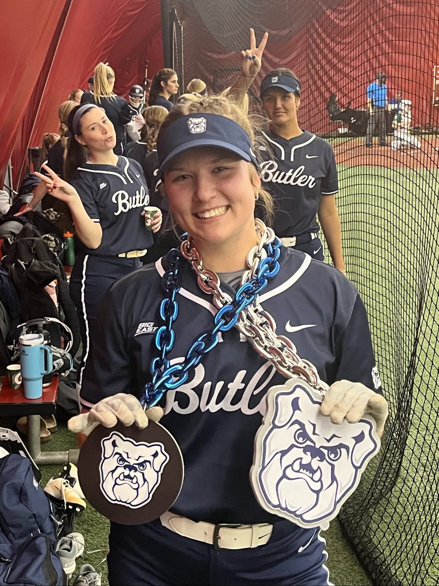 Double the dingers for Alexander, and a 2️⃣-run single from Leigh Vande Hei cushions the lead for Butler.