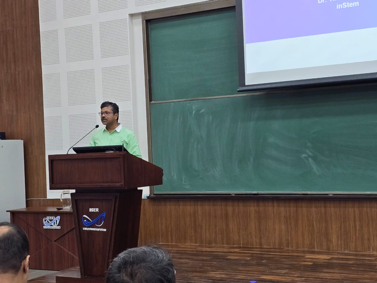 bio_iisertvm's tweet image. Excited to kick off the Frontiers Symposium in Biology. Our Director, Prof. J.N. Moorty, inaugurated the event, and Dr. Ravi Martuthachalam, HOD, warmly welcomed all participants. Day 1 was packed with fascinating talks on plant biology, cancer biology, and Drosophila biology.