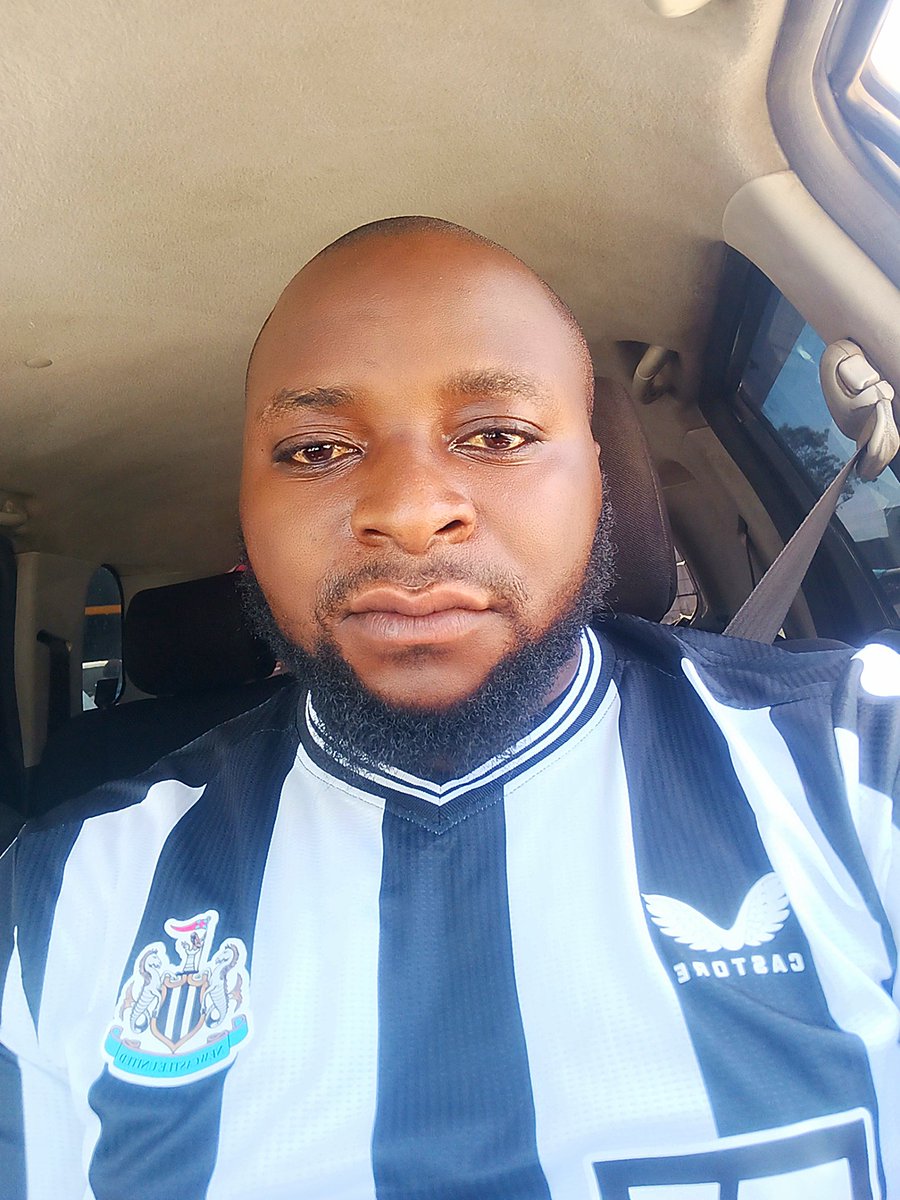 Mukango002's tweet image. Happy Birthday to me 🎂🎂🍾