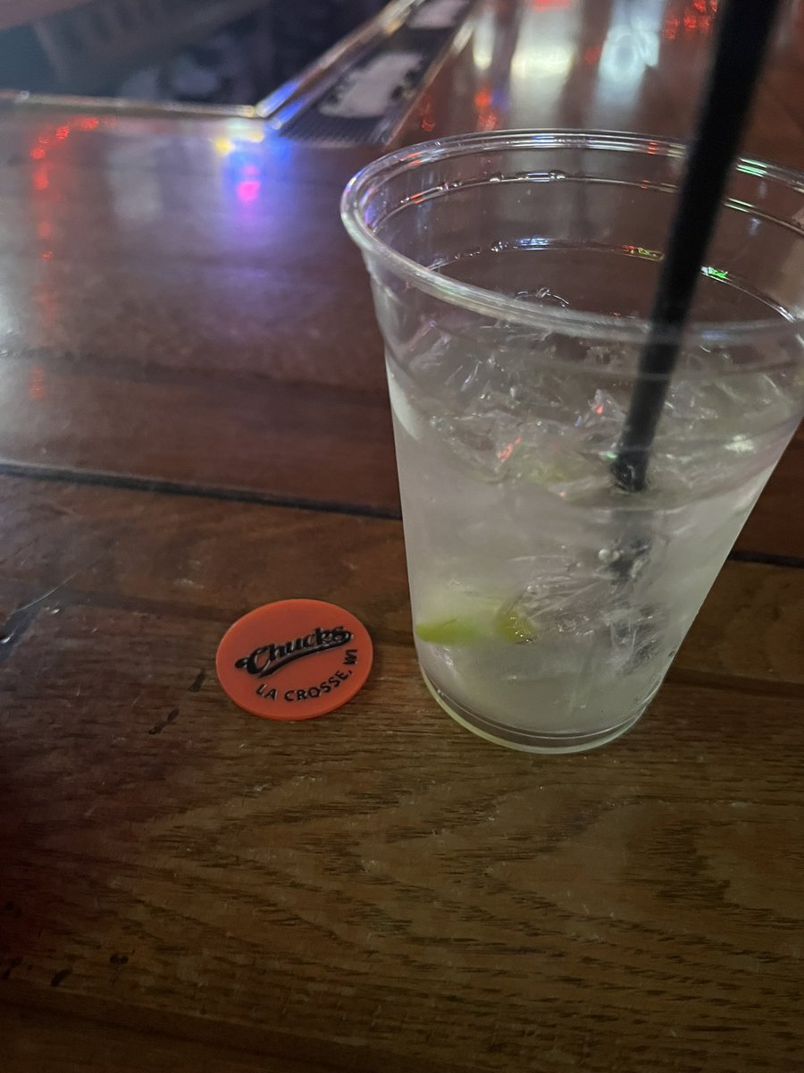 I fuckin love this place!!! Thanks for the chip!!! @WIACPetit I fucking love this guy!!! See me on campus on Monday if you want to win this chip!!!!!!!